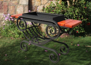 Основными величинами, характеризующими, мангалы являются ширина, высота, длина и глубина. Также важно определится со способом жарки мяса и местом, ...